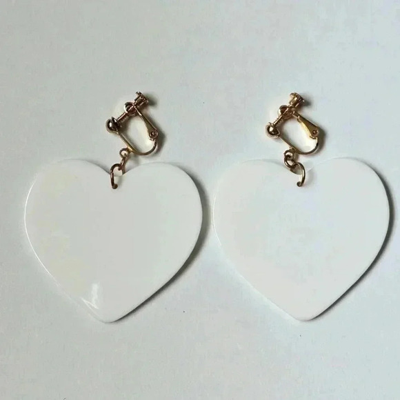 White Heart Clip Hoop Large Hook Dangle Boho Retro Fashion Earrings E95 - Picture 1 of 1